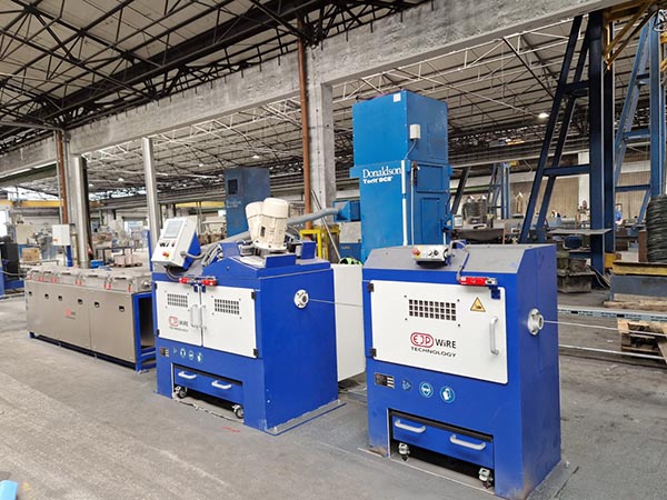 線材拉絲設備